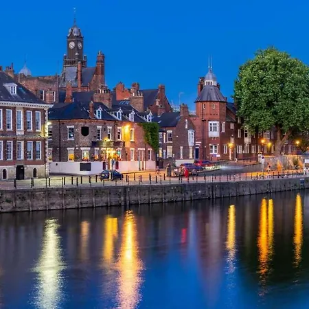 Ay Come Inn York